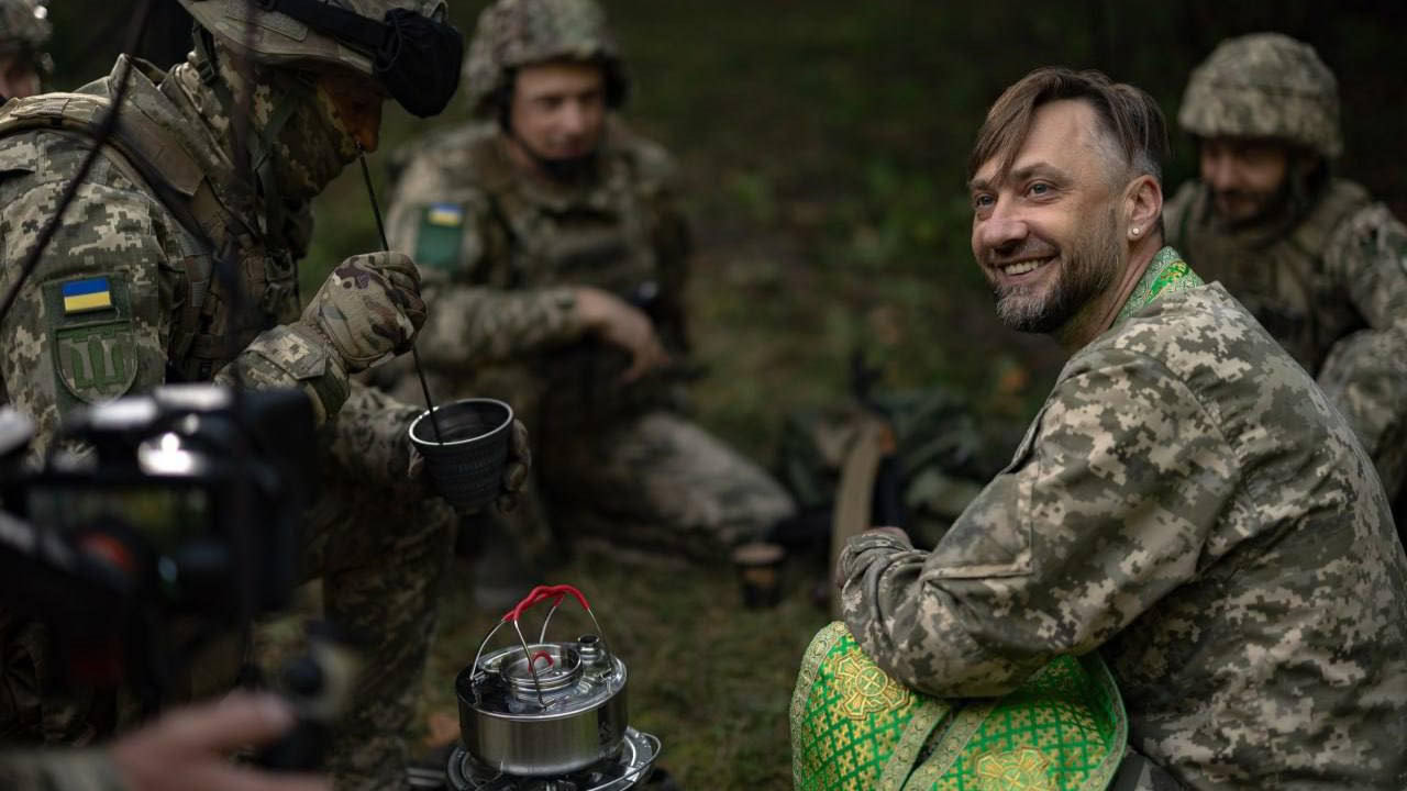 «Священник має право на вогнепальну зброю» — Сергій «Падре» Дмитрієв