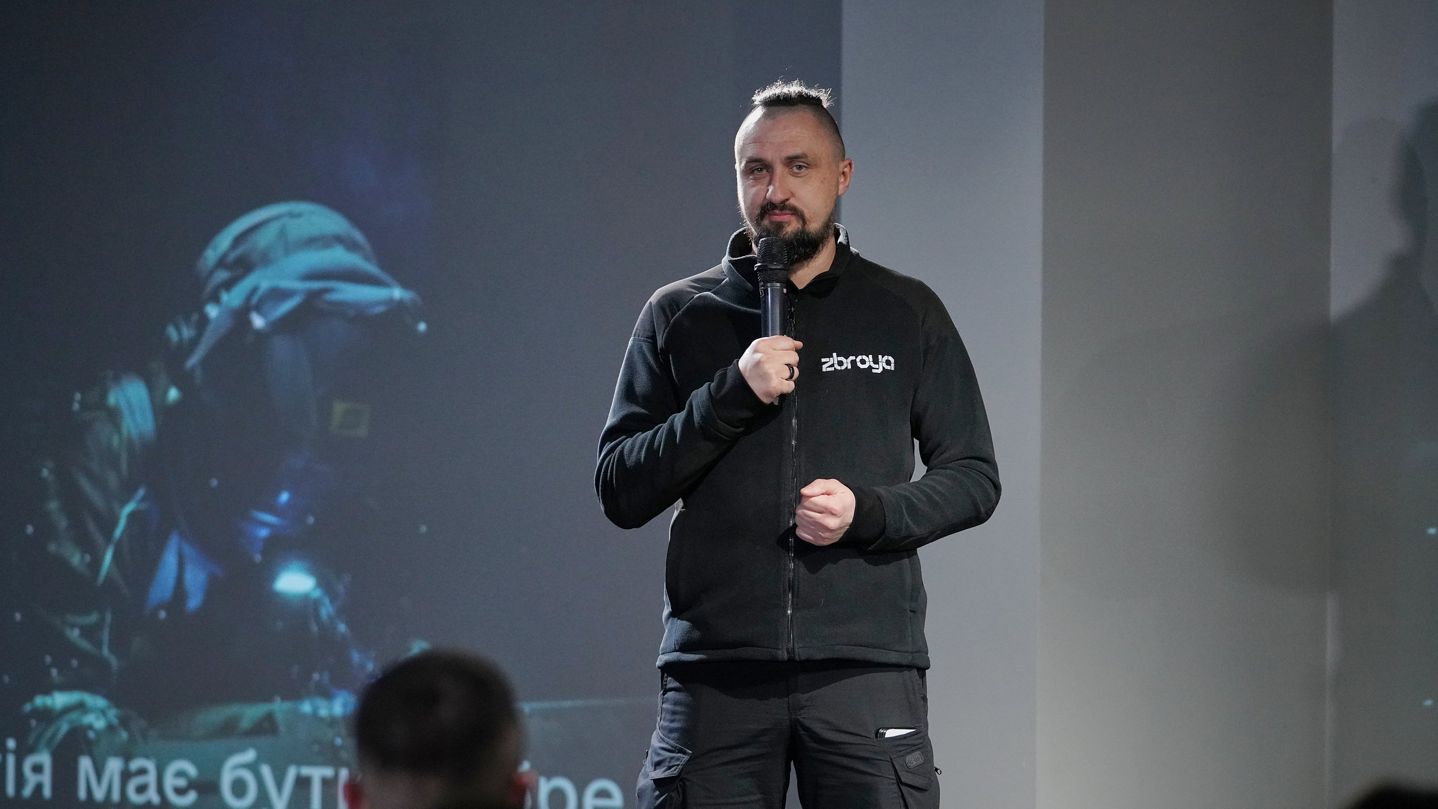 «Ми вже робимо більше самохідних артустановок 155 калібру, ніж НАТО» — Олександр Камишін