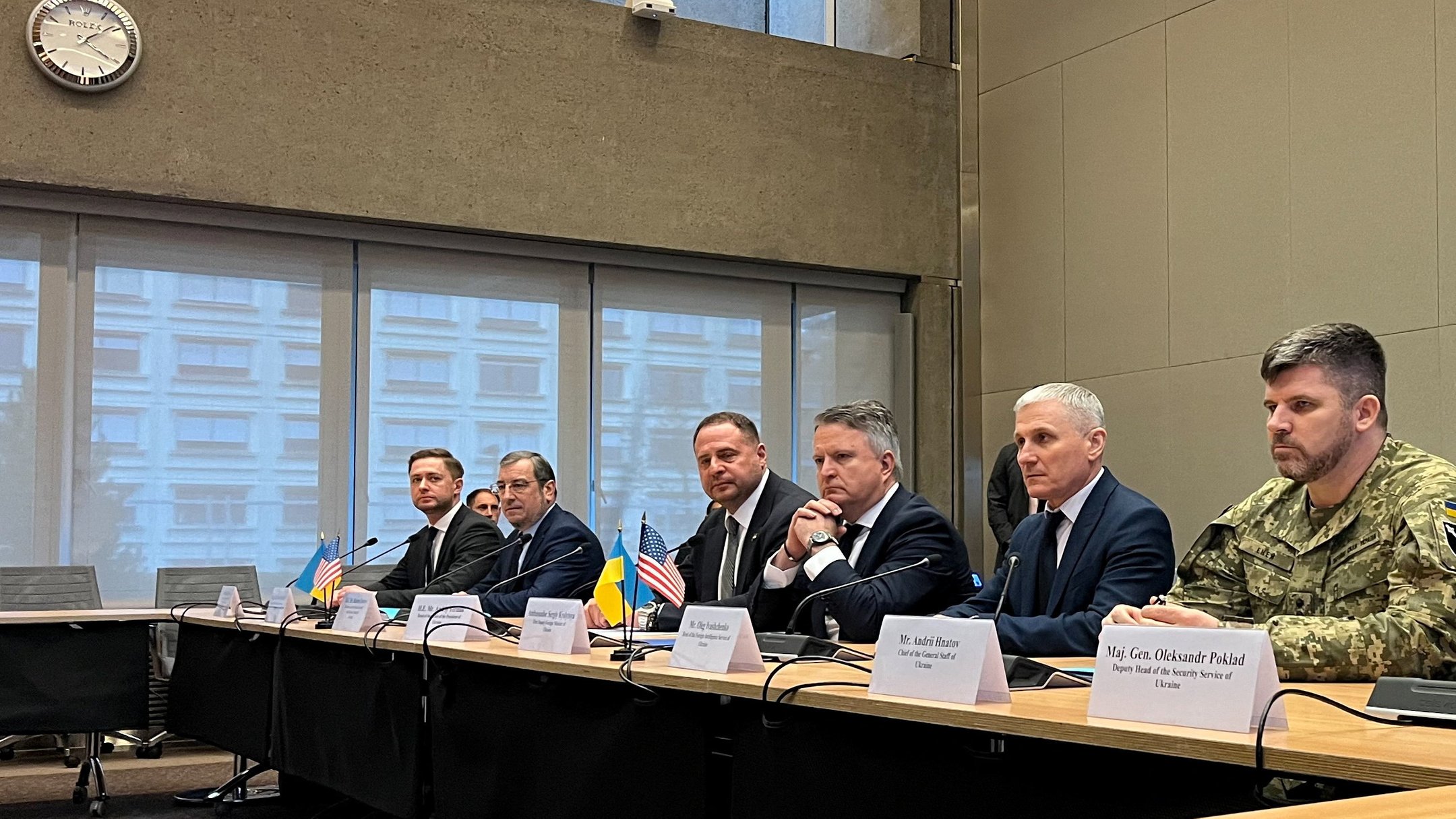 США можуть тиснути на Україну: аналітик про ризики у переговорах