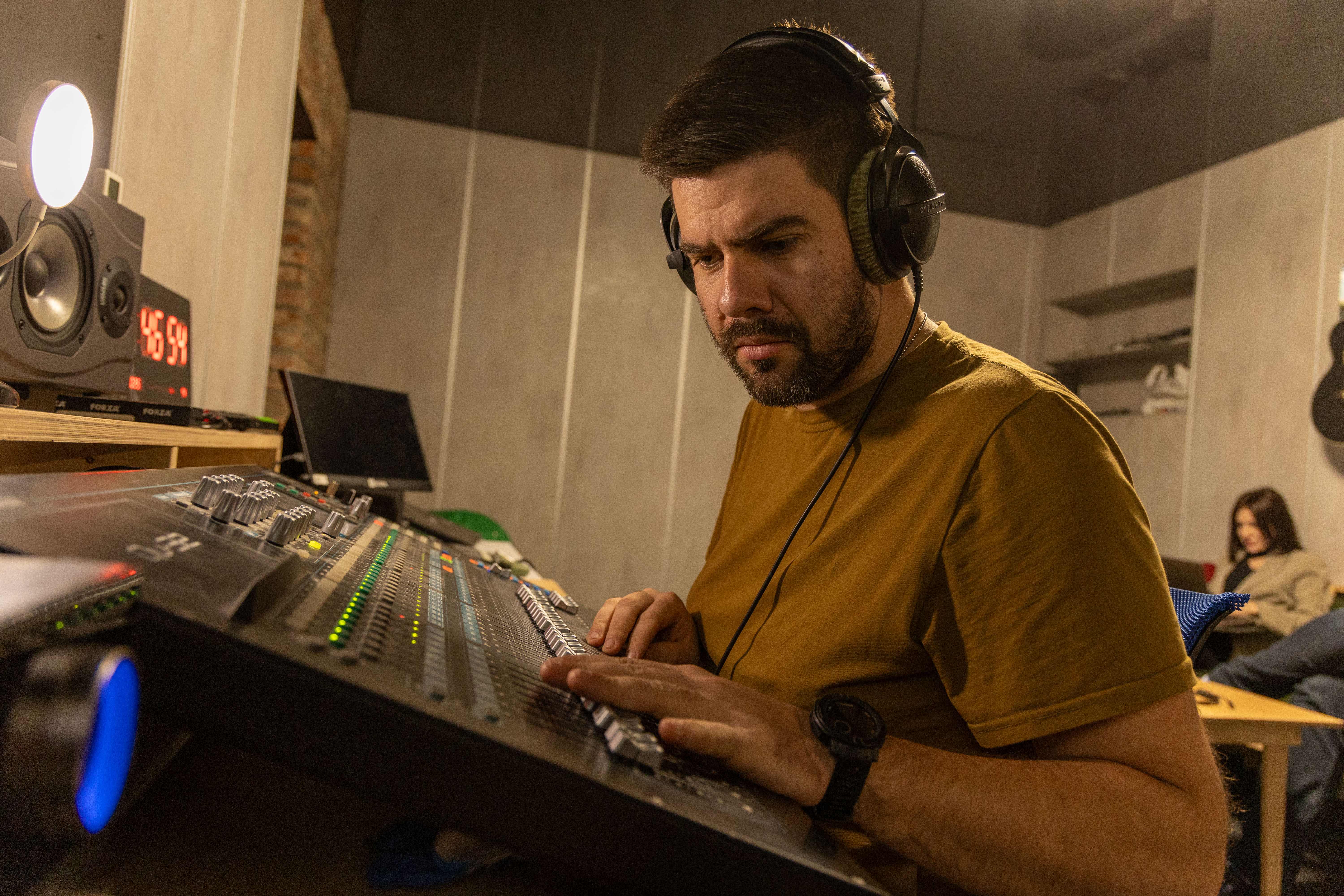 Радіо Хартія запускає цілодобове мовлення онлайн