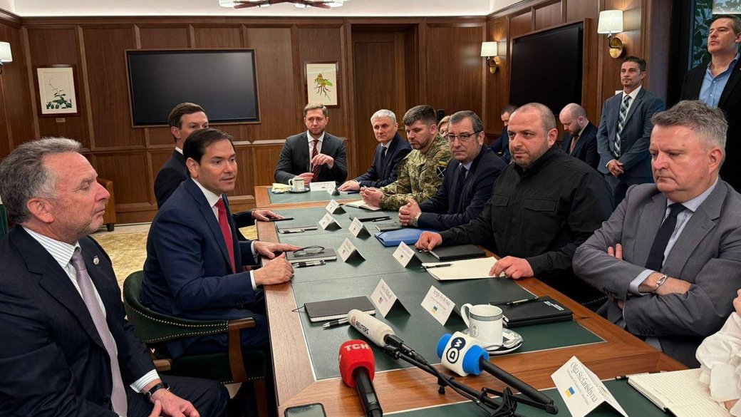 «Суттєвого прогресу немає»: аналітик про переговори США щодо мирної угоди та чому Росія затягує процес