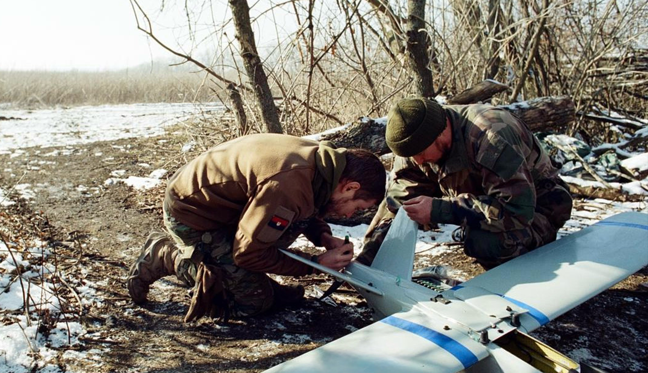 «Найголовніше, щоби пташка долетіла»: хартієць «Ліон» про роботу ударних дронів