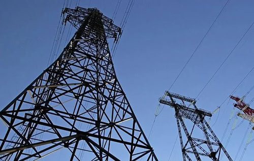 Стан енергосистеми після російських атак: що відбувається з АЕС та графіками відключення світла