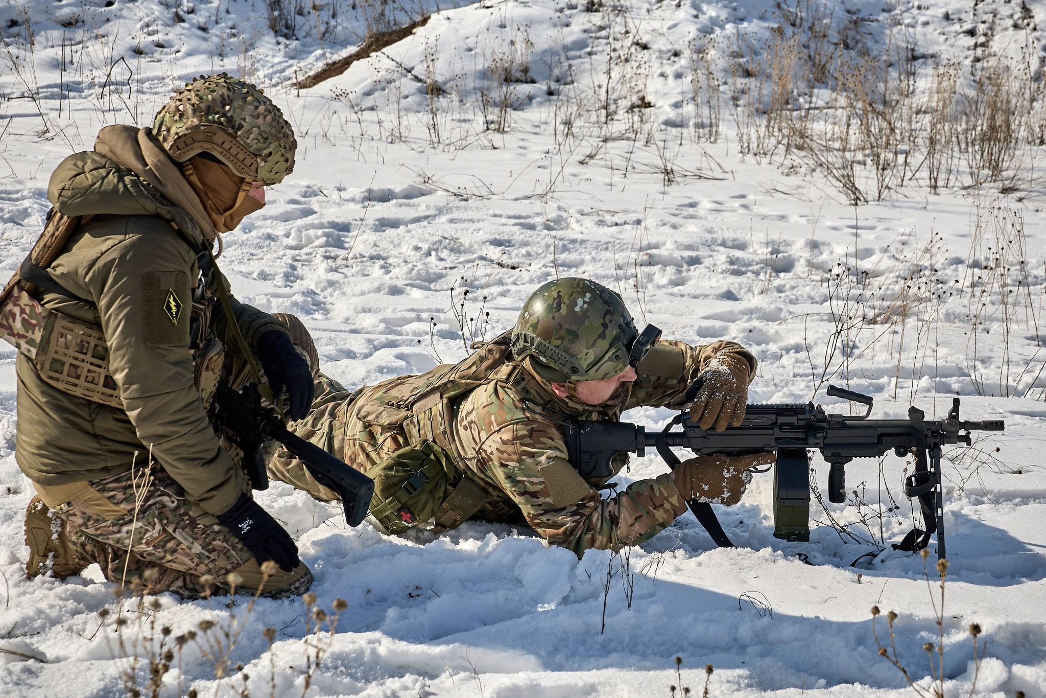 Обкладинка подкасту: Понад 20 обстрілів на добу, спроби штурмів: хартієць Мєл про ситуацію на Південно-Слобожанському напрямку