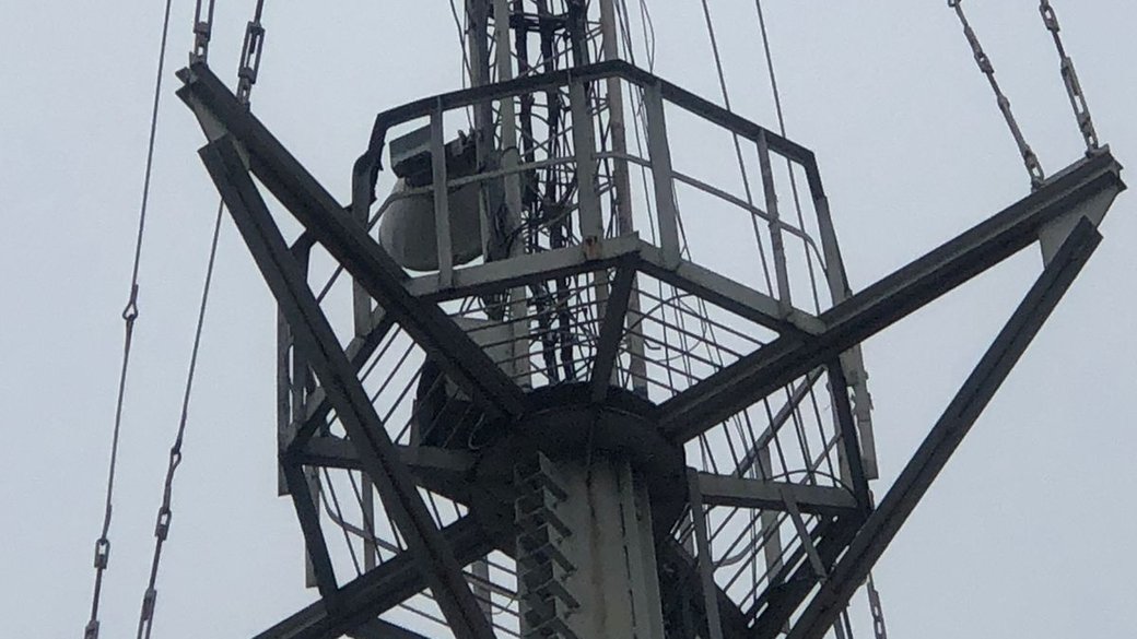 Обкладинка подкасту: «Є великі проблеми в сільській місцевості» — експерт Cyberlab про мобільний звʼязок під час блекаутів