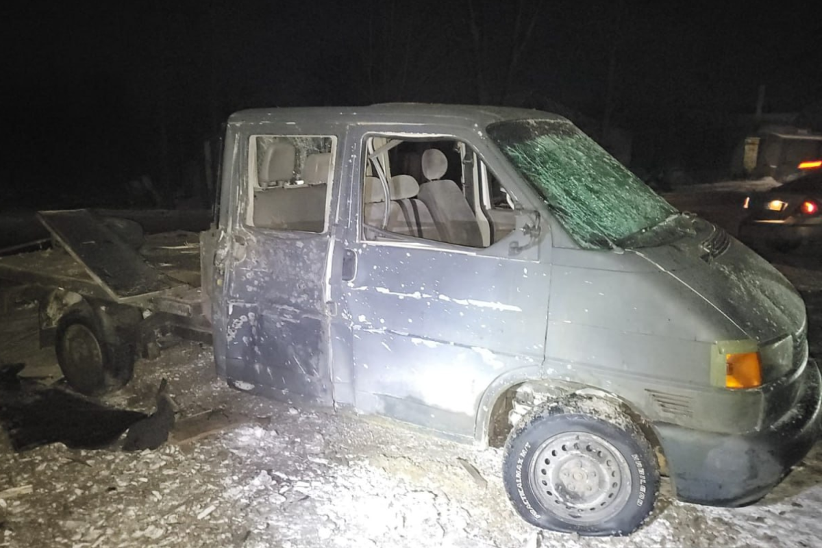 Обкладинка подкасту: Люди звикли жити під обстрілами: як виживають прикордонні села Дергачівської громади