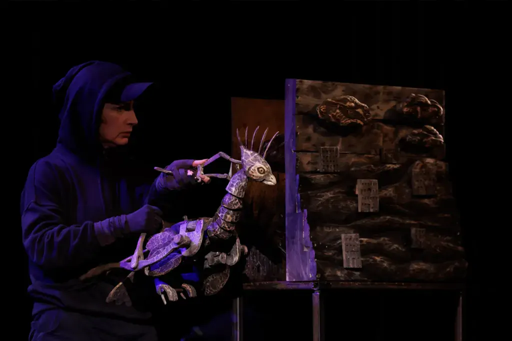 «Формула сьогоднішнього часу: триматися за те, що тримає» — Оксана Дмітрієва про театр під час війни