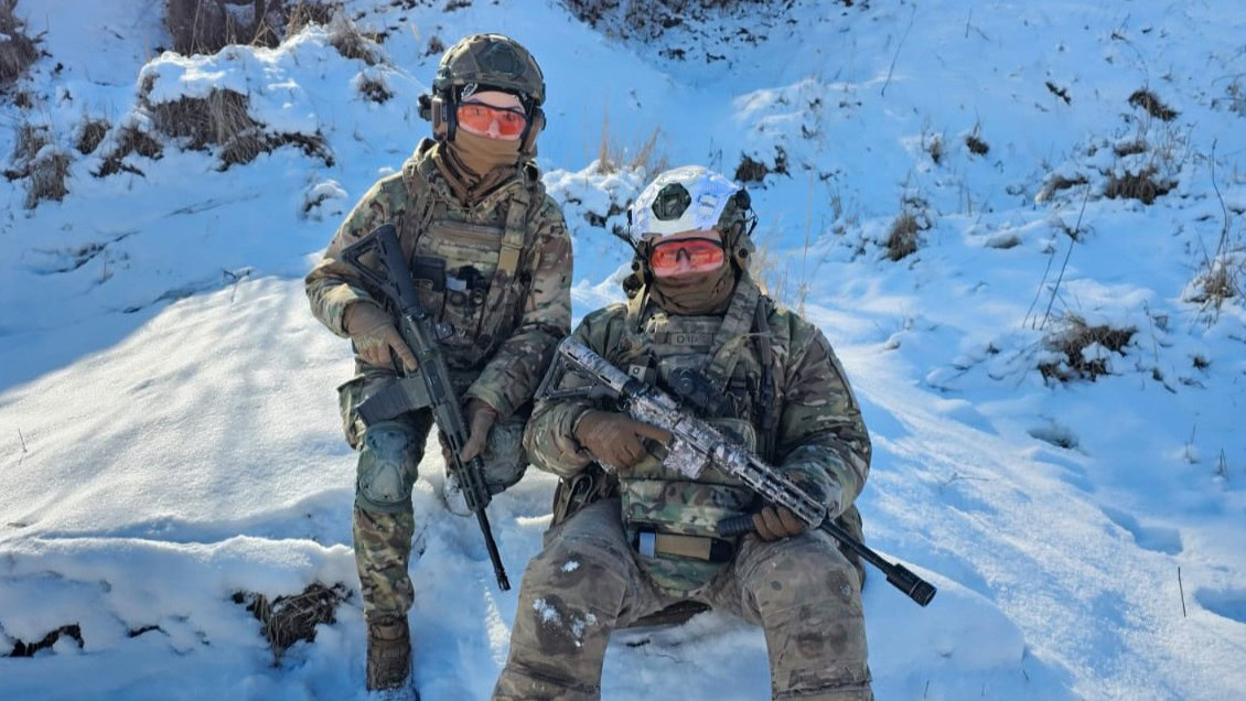 Українське суспільство готове до жінок у війську, але не до їхньої мобілізації — дослідження