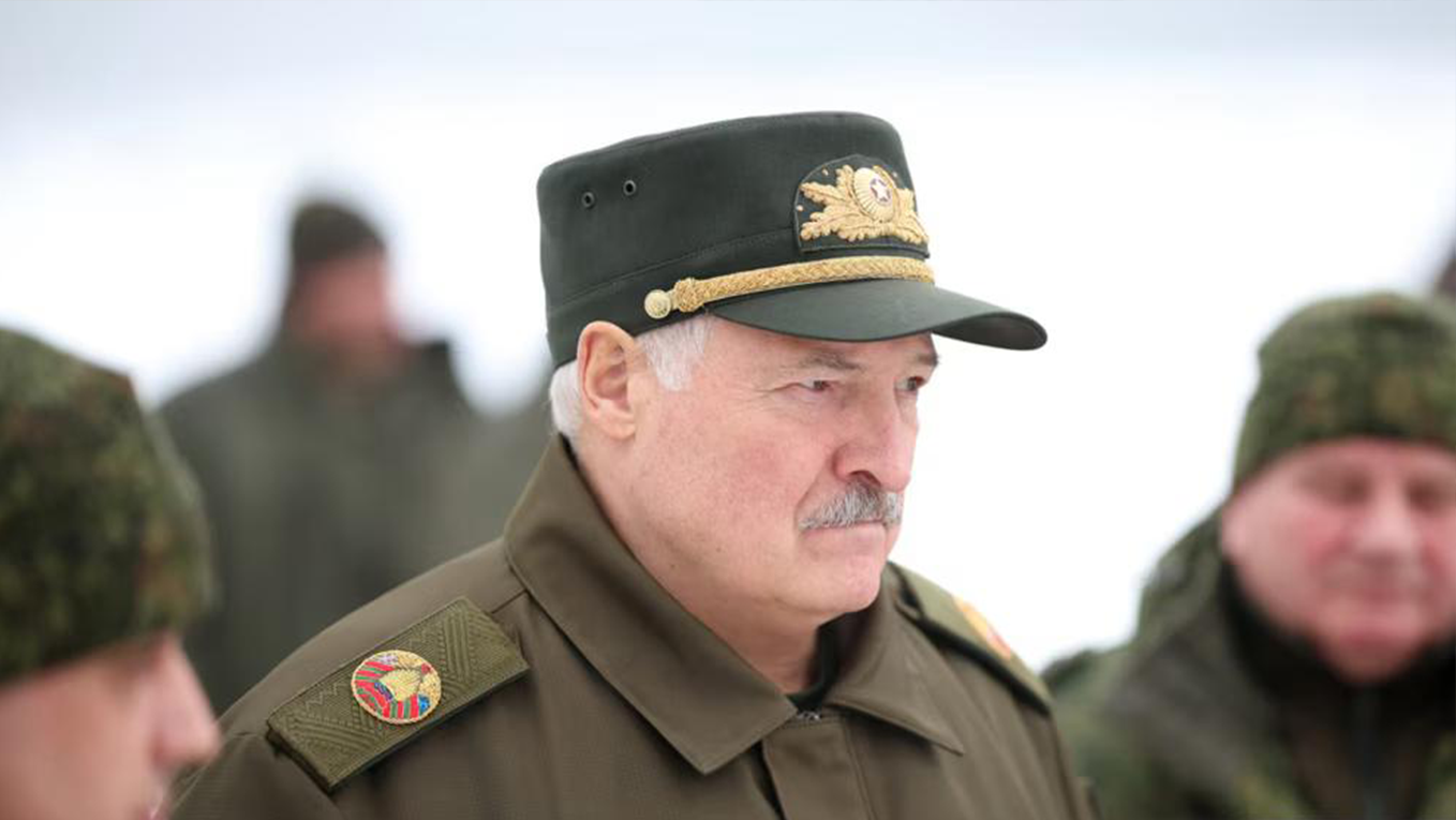 «Київ демонструє Лукашенку, що готовий діяти жорстко» — експерт про українські санкції проти диктатора Білорусі