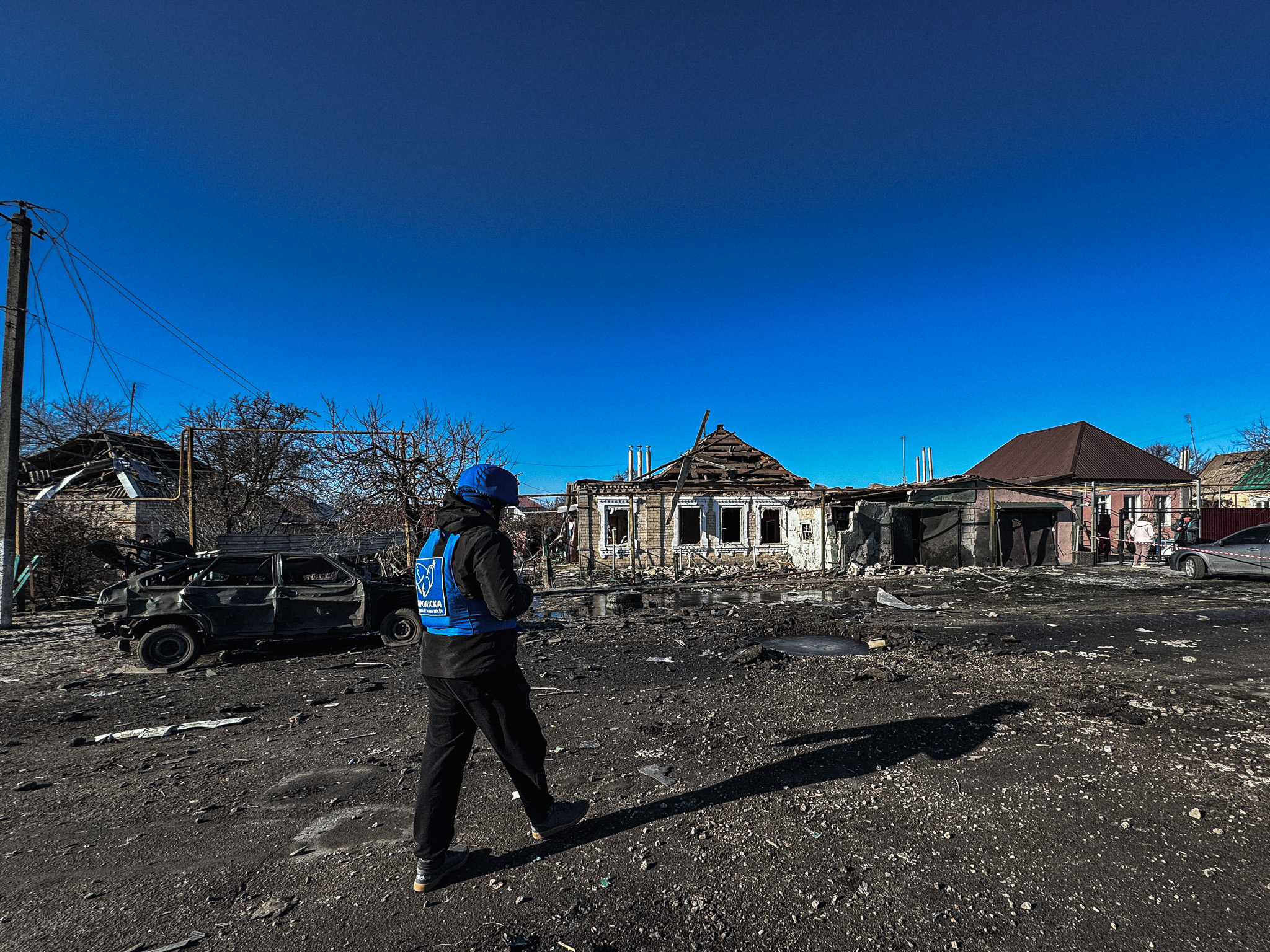 КАБи знищують цілі квартали: як евакуюються люди з прифронтових міст Донеччини