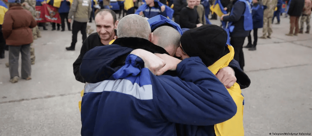 Що потрібно людині після повернення з полону: пояснення психологині