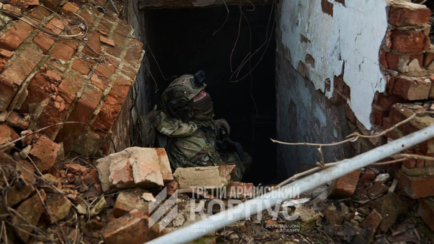 Знищувати засіб пересування разом із вершником: як Сили оборони відбивають російські штурми на Лиманському напрямку