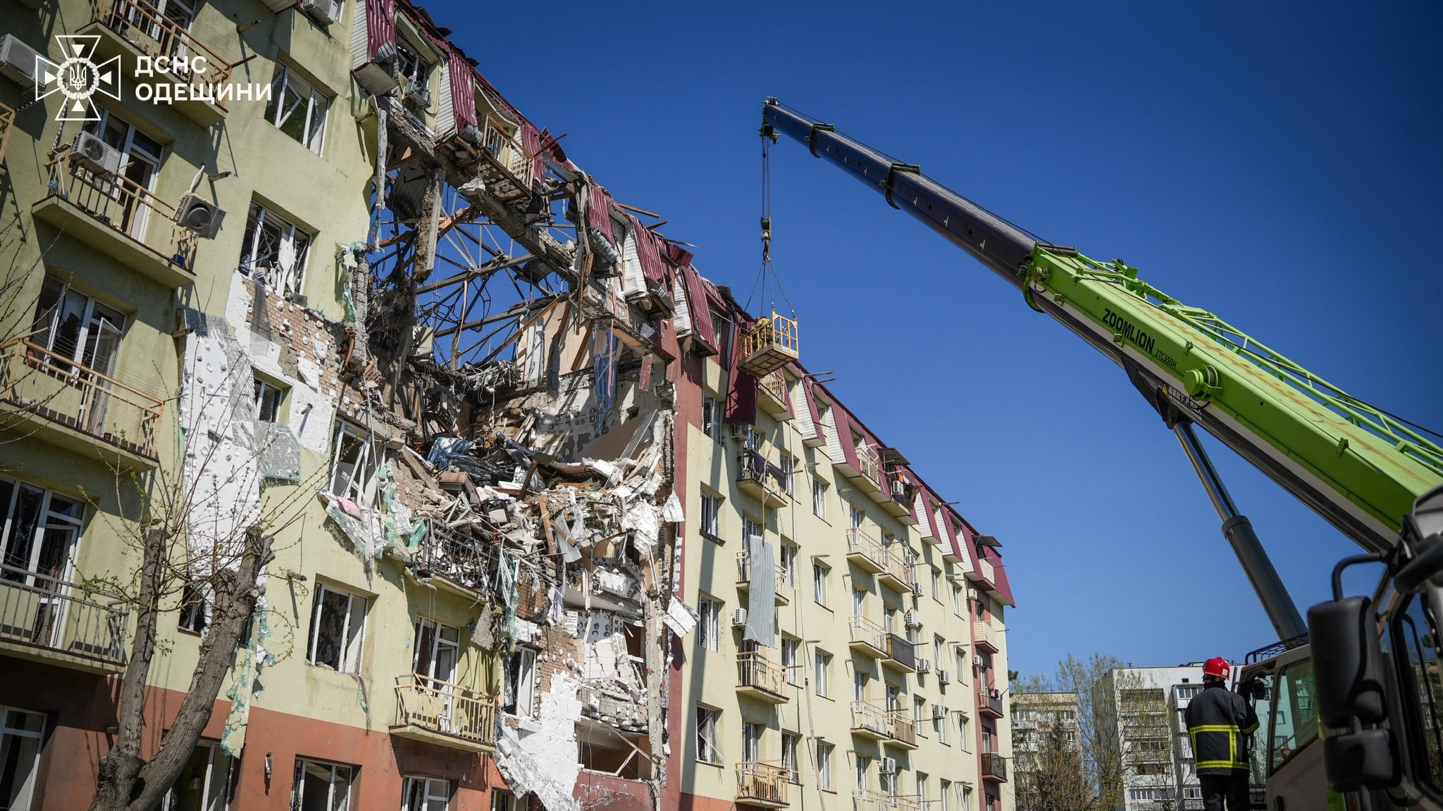 На це просто неможливо дивитися: депутатка міськради про наслідки обстрілів Одеси у ніч на 6 квітня