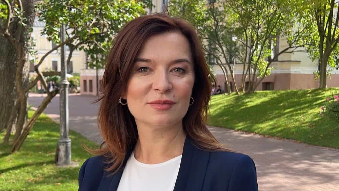 «Після війни оголиться дно»: якої конституційної реформи потребує Україна