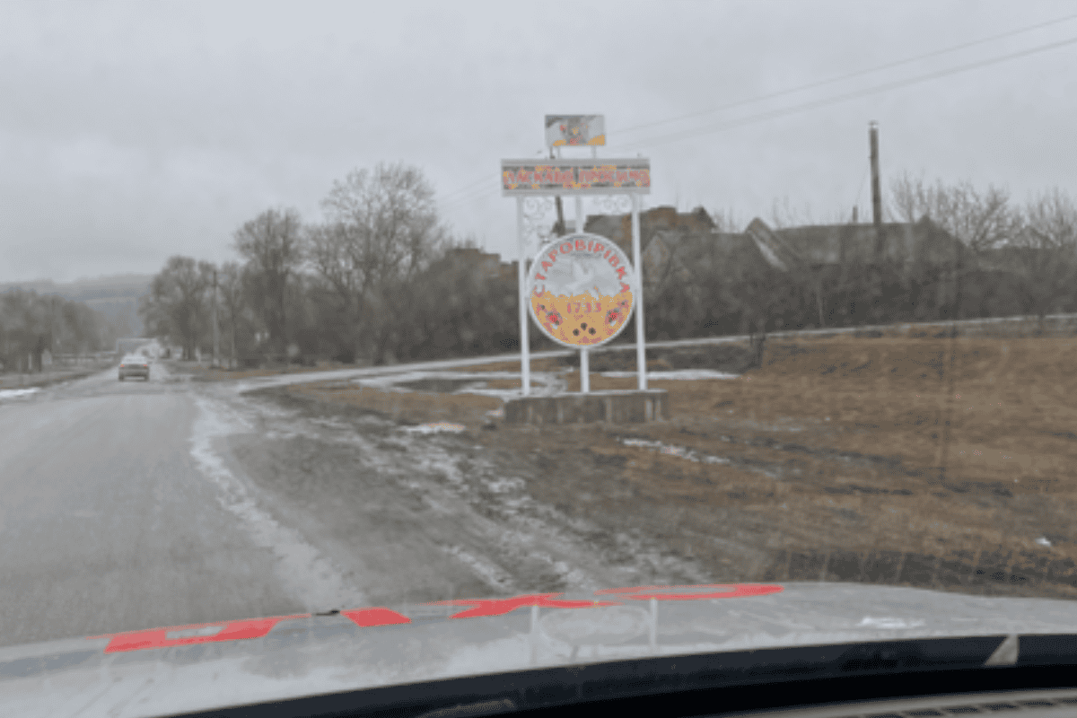 Переселенці, нестача роботи та проблеми з укриттями: що показало дослідження 21 громади Харківщини