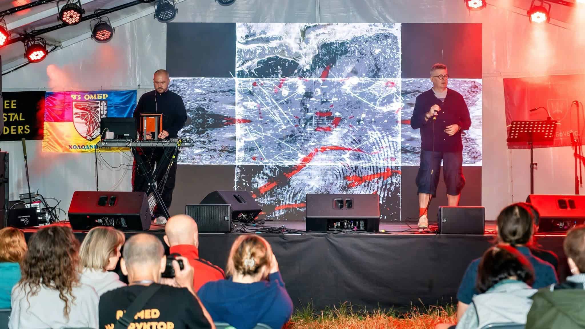 «Навчитися писати тексти без війни» — Антон Слєпаков | Інтерв’ю