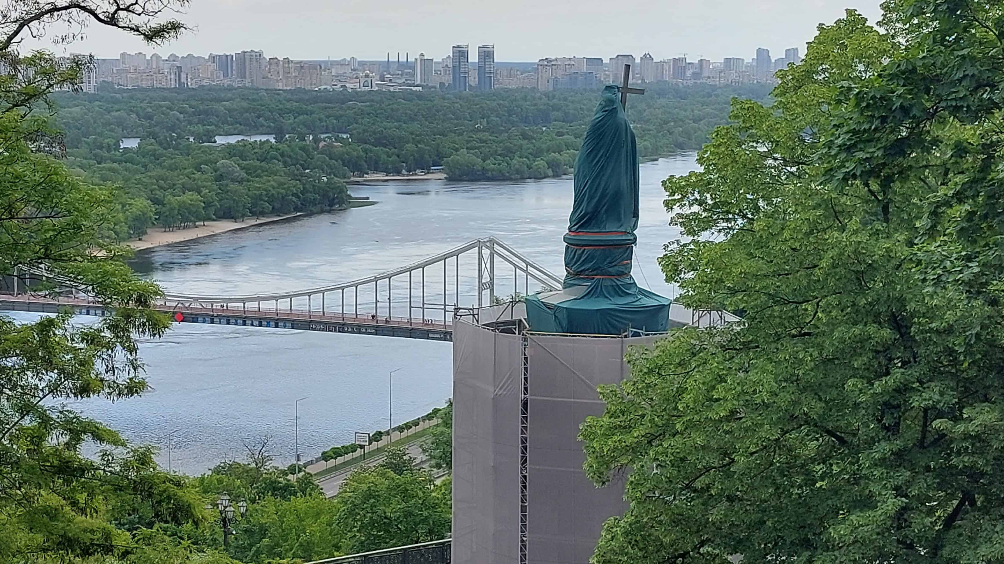 Чому День української державності відзначається в день хрещення Русі