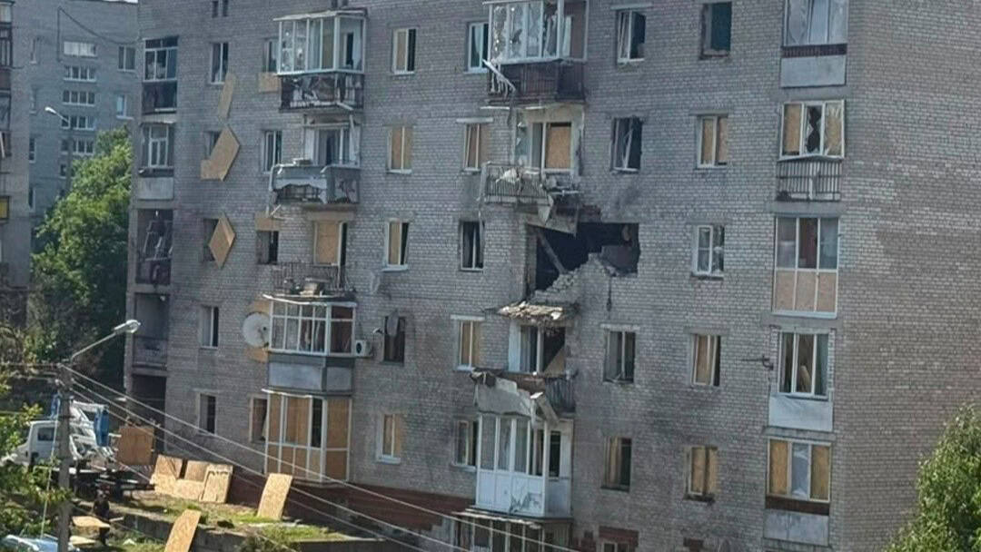 Нове житло замість зруйнованого обстрілом: як скористатися житловим сертифікатом